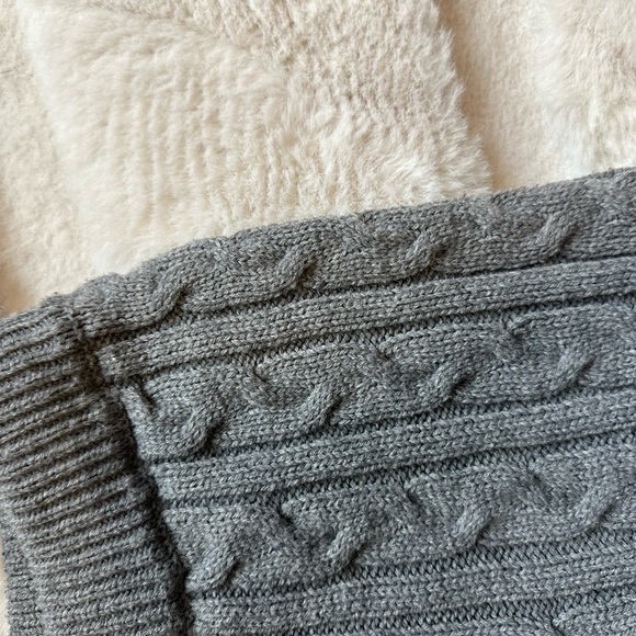 Fashion Nova Gray Knit Leggings - Picture 3 of 5